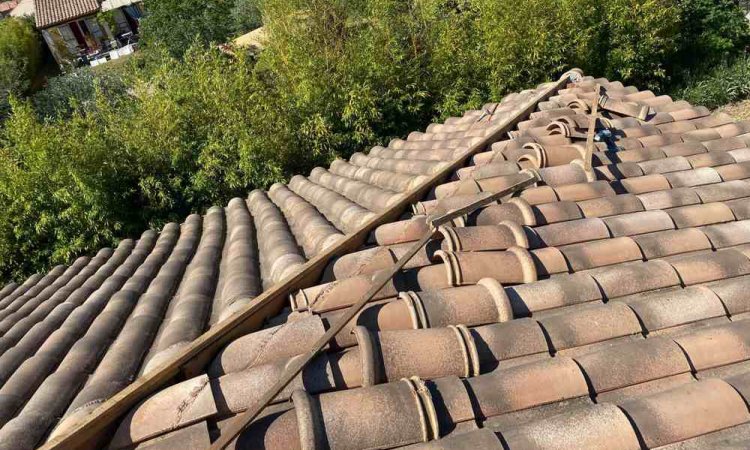 Nettoyage de toiture - Alès - Gaël Champetier Couvreur